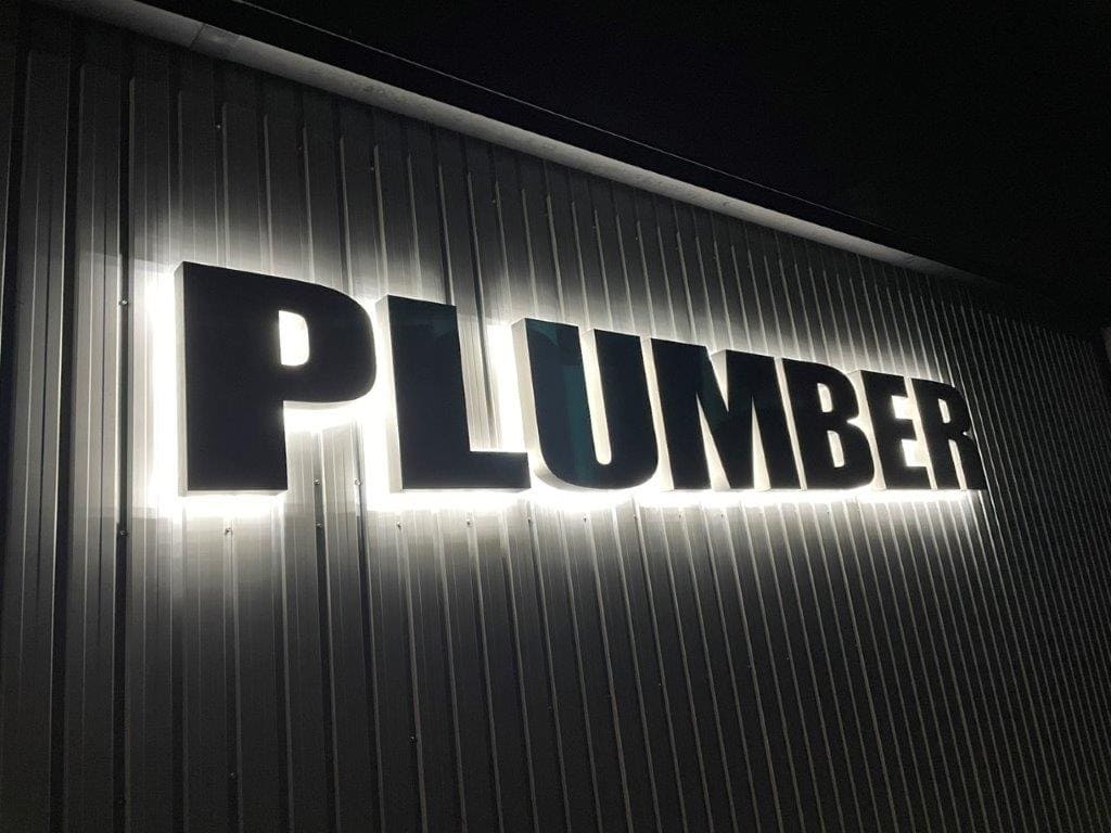 作業員たちの写真